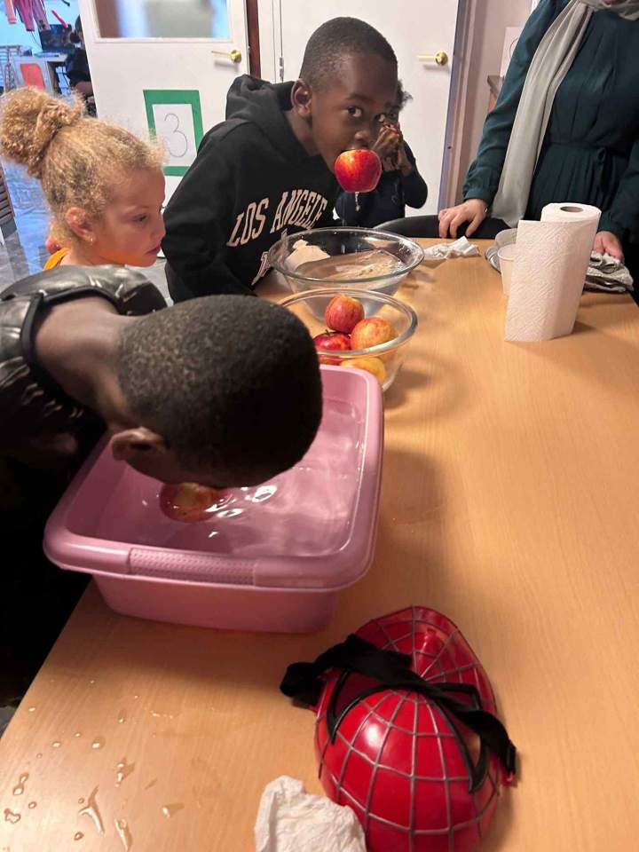 Activités collectifs ludiques anglais enfants Saint-Michel-sur-Orge